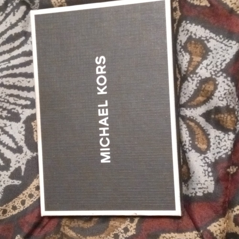 Michael kors wallet